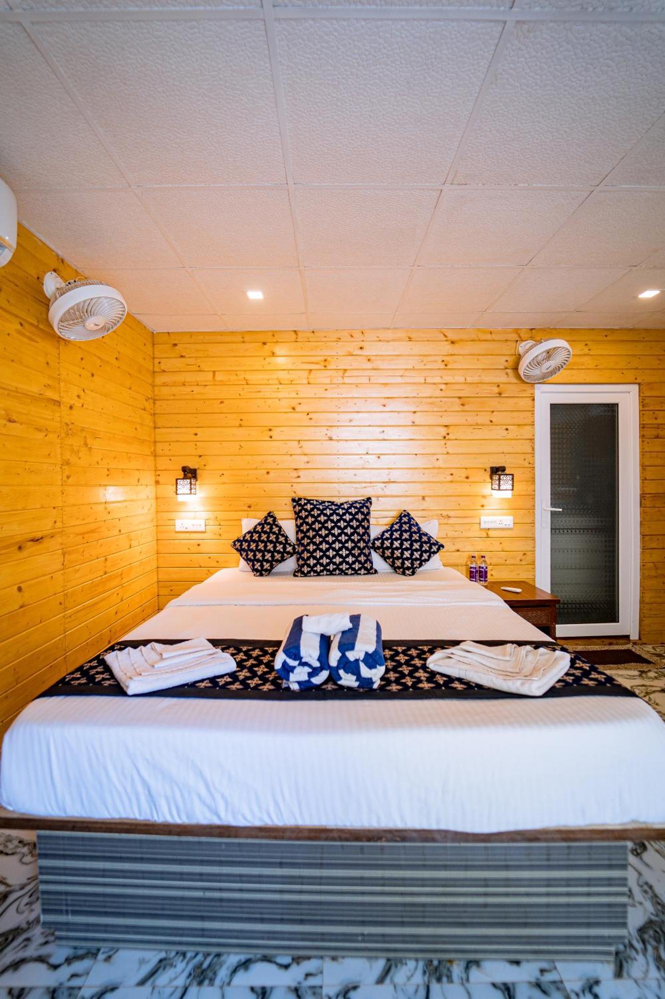 Orange Sky Beach Bungalow Agonda Esterno foto